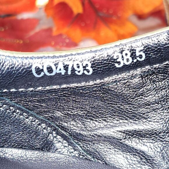 NWOT Authentic Dolce & Gabbana Gold Sequin Trainer - Picture 13 of 14